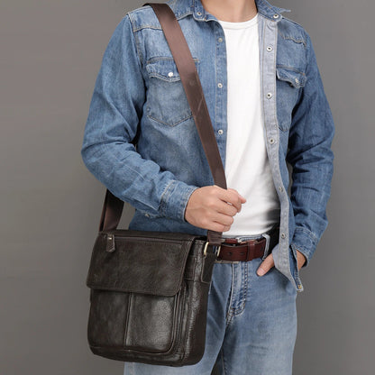 Premium leather shoulder bag with adjustable strap and organizational pockets, perfect for the modern Kiwi man's everyday carry needs.