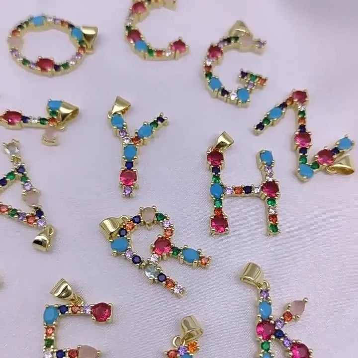 Copper micro-set zirconium letter initial pendant necklace on chain, light luxury style