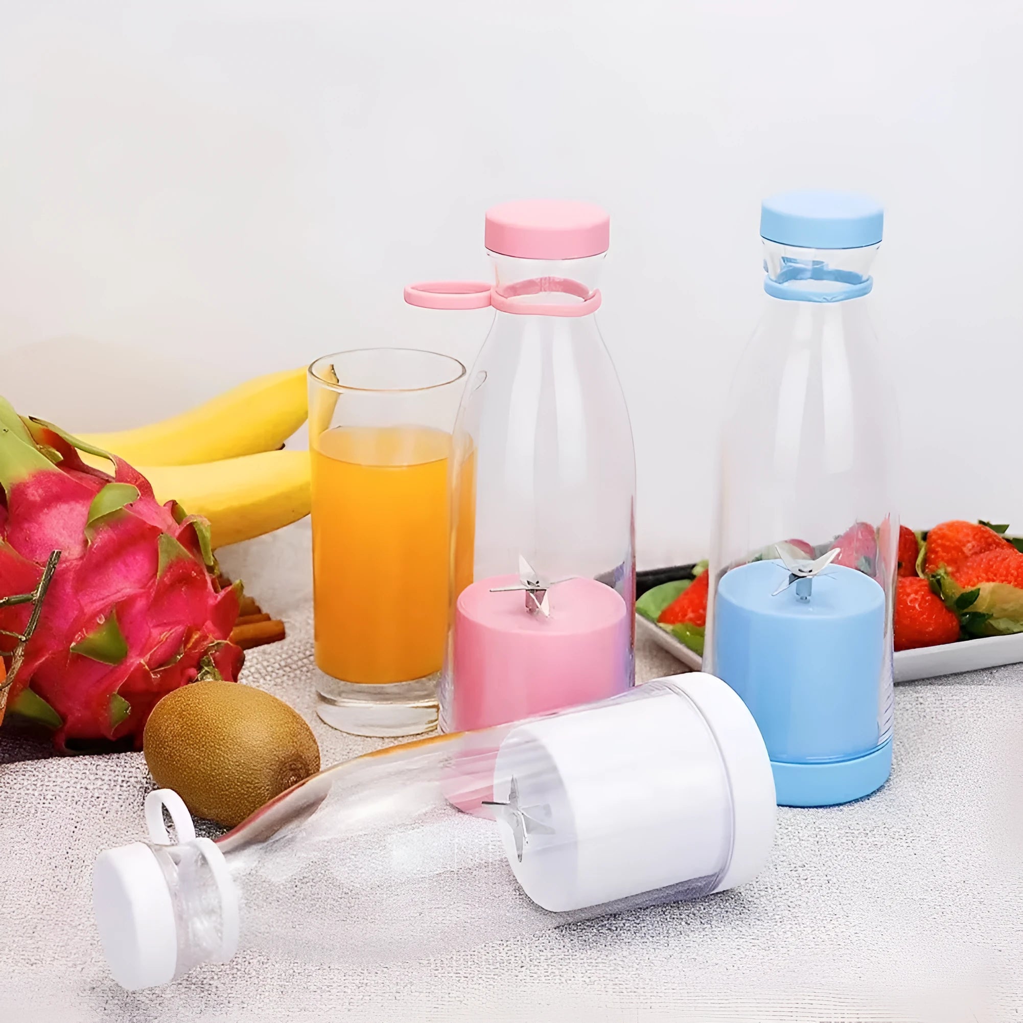 Electric USB wine bottle juicer cup with 6-leaf cutter head and 400ml capacity, white model