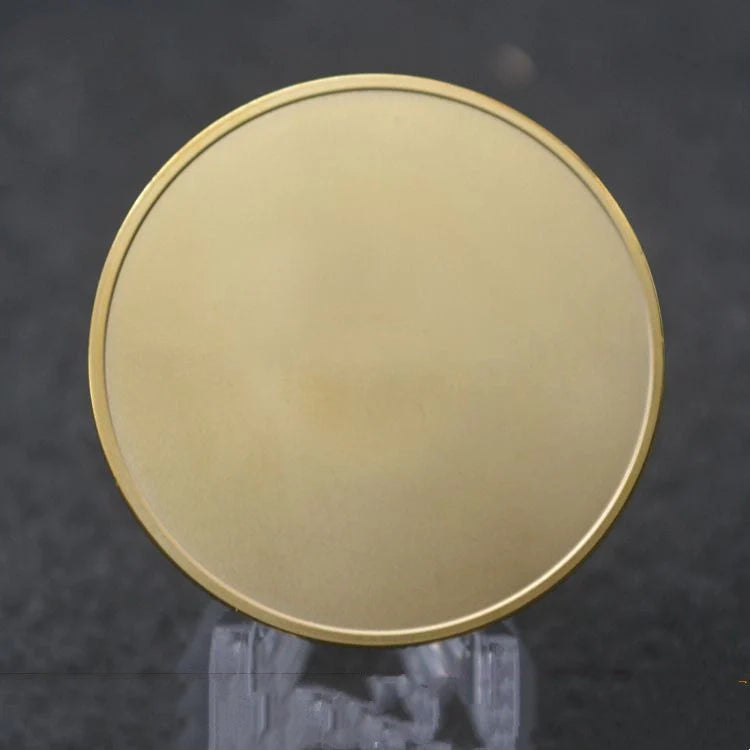 Zinc alloy electroplated collectible coins in gold and silver, 4cm diameter