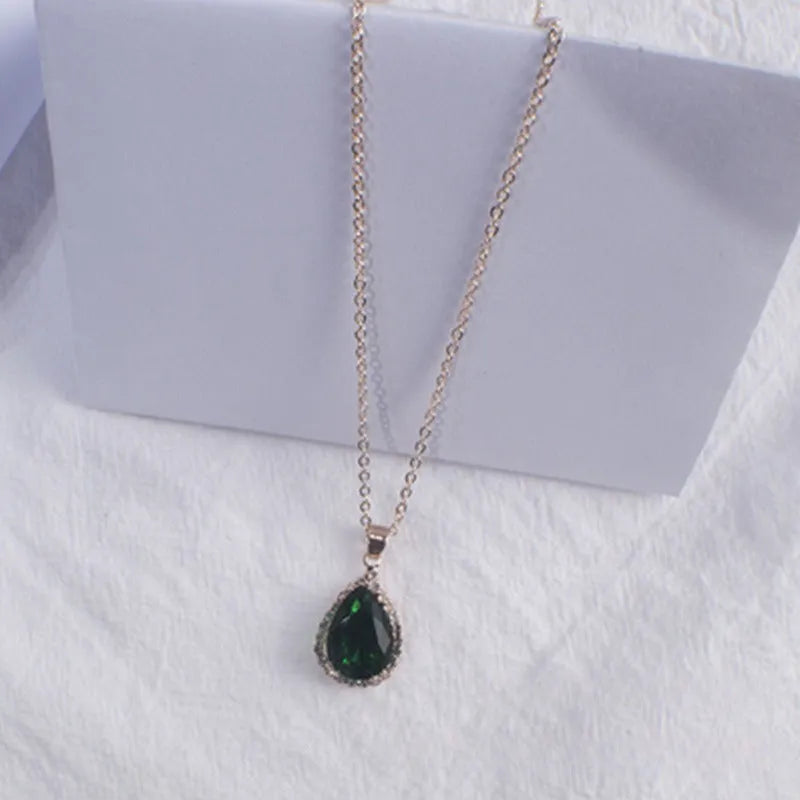 Women's alloy drop necklace with geometric rhinestone pattern in pink rose gold colour