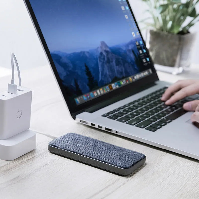 Grey fabric two-way fast charging power bank 10000mAh ultra-thin