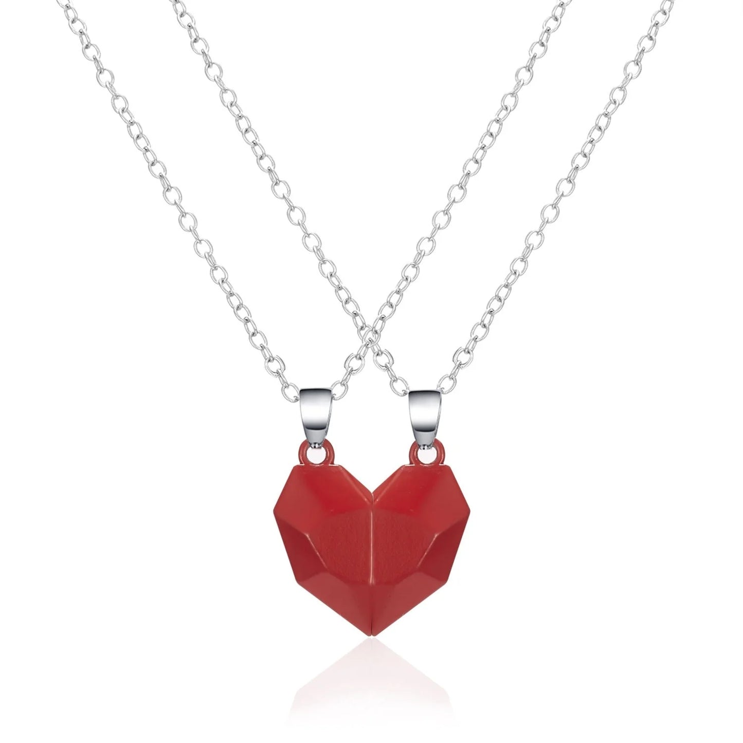 Minimalist matching heart pendant necklace for couples with magnetic closure