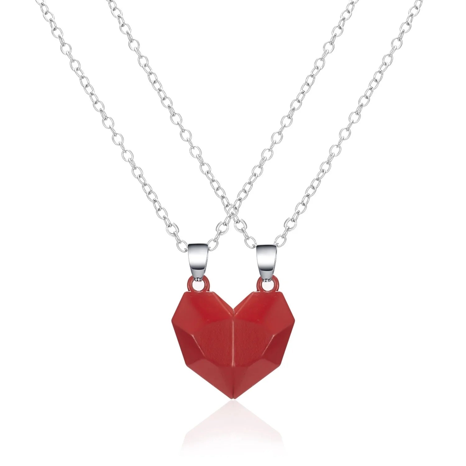 Minimalist matching heart pendant necklace for couples with magnetic closure