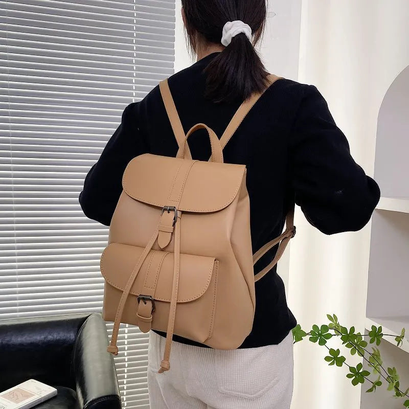 Retro college style female small bag in khaki, PU material, bucket clamshell shape with multiple internal pockets