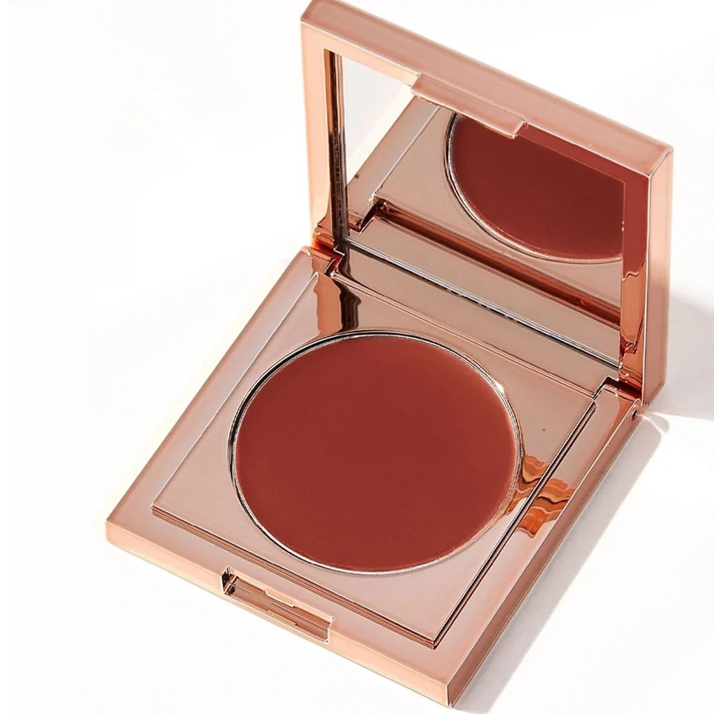 Coloured clay undereye corrector concealer pot showing 2.2g net content with five colour options displayed