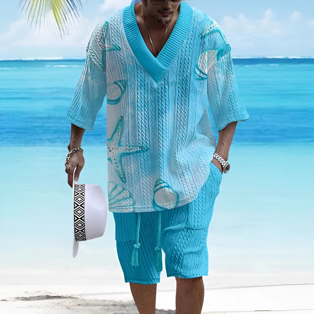 Men's loose casual short sleeve suit with matching shorts in a light colour