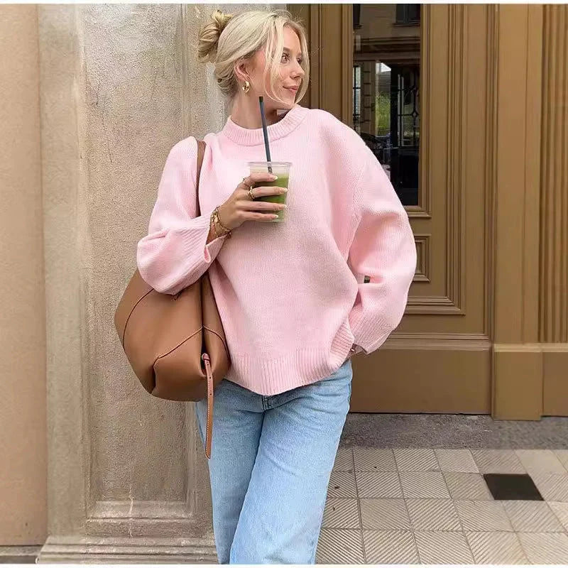 Sweet crew neck pullover sweater for women in pink, loose fit, long sleeves