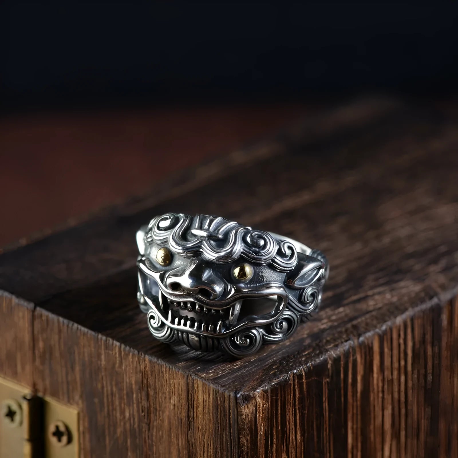 Silver open-style diamond ring with jibeast animal zodiac pattern and retro design details