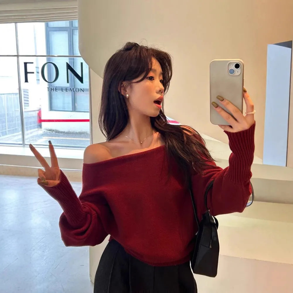 Women's viscose pullover blouse in seven colours with long sleeves and free size fit