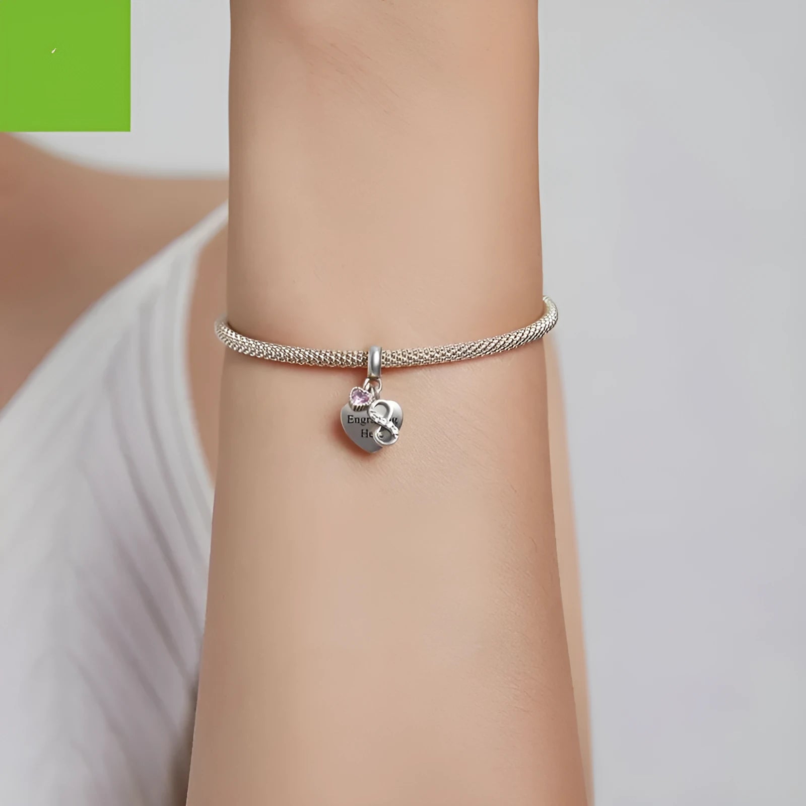 Endless Love DIY bracelet pendant in 925 silver with engravable surface and inlay detail