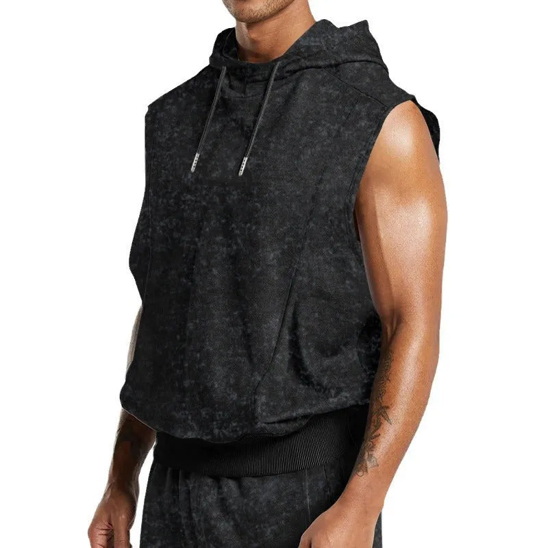 Men's distressed floral print sleeveless hooded top with 3D patch pocket