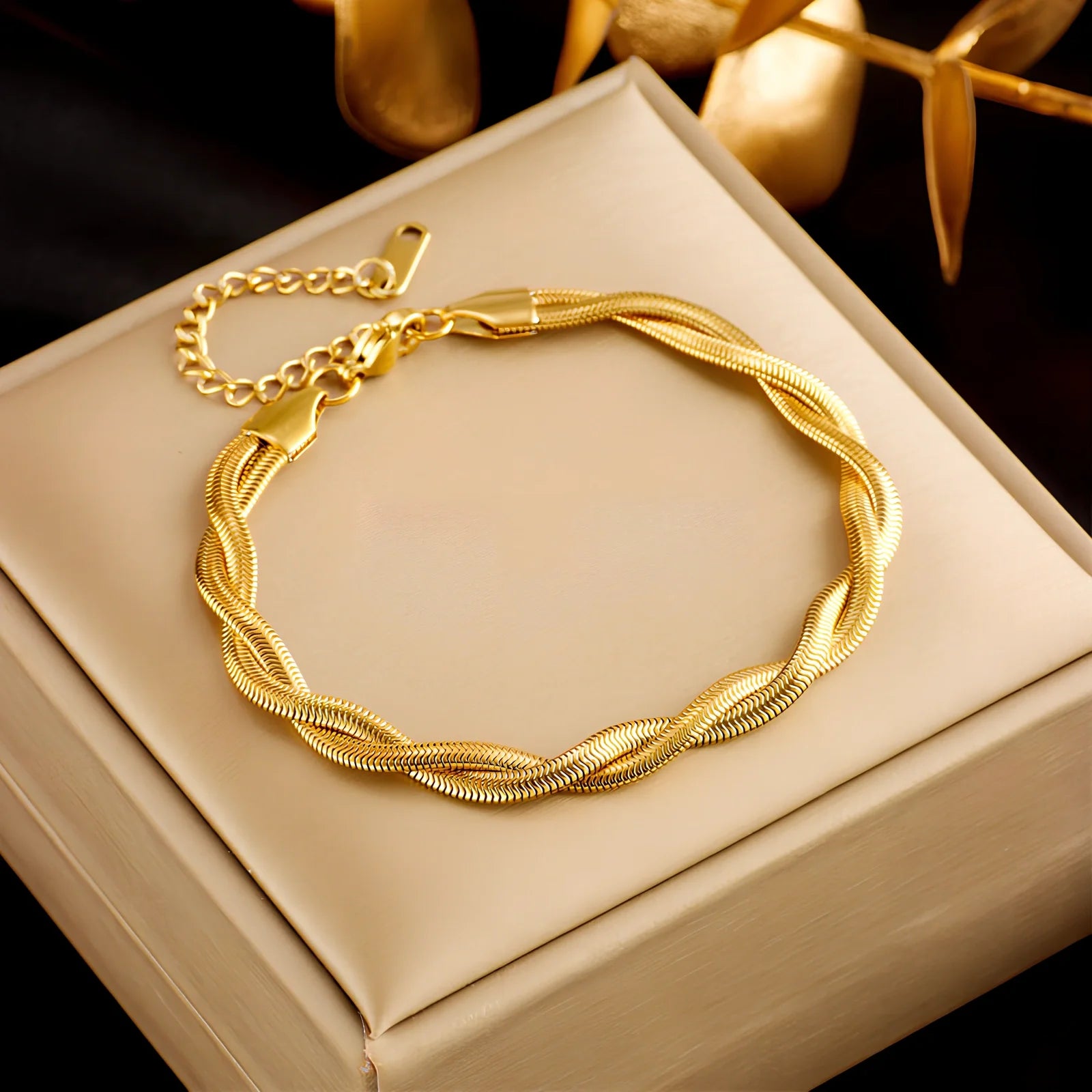 Gold plated titanium steel double-layer snake chain bracelet with five-pointed star charm