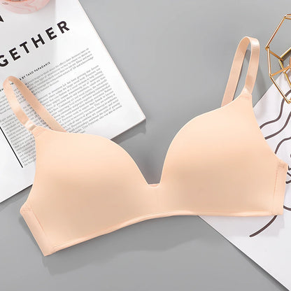 White breathable gather bra with detachable straps, 3/4 cup, seamless one-piece design for women