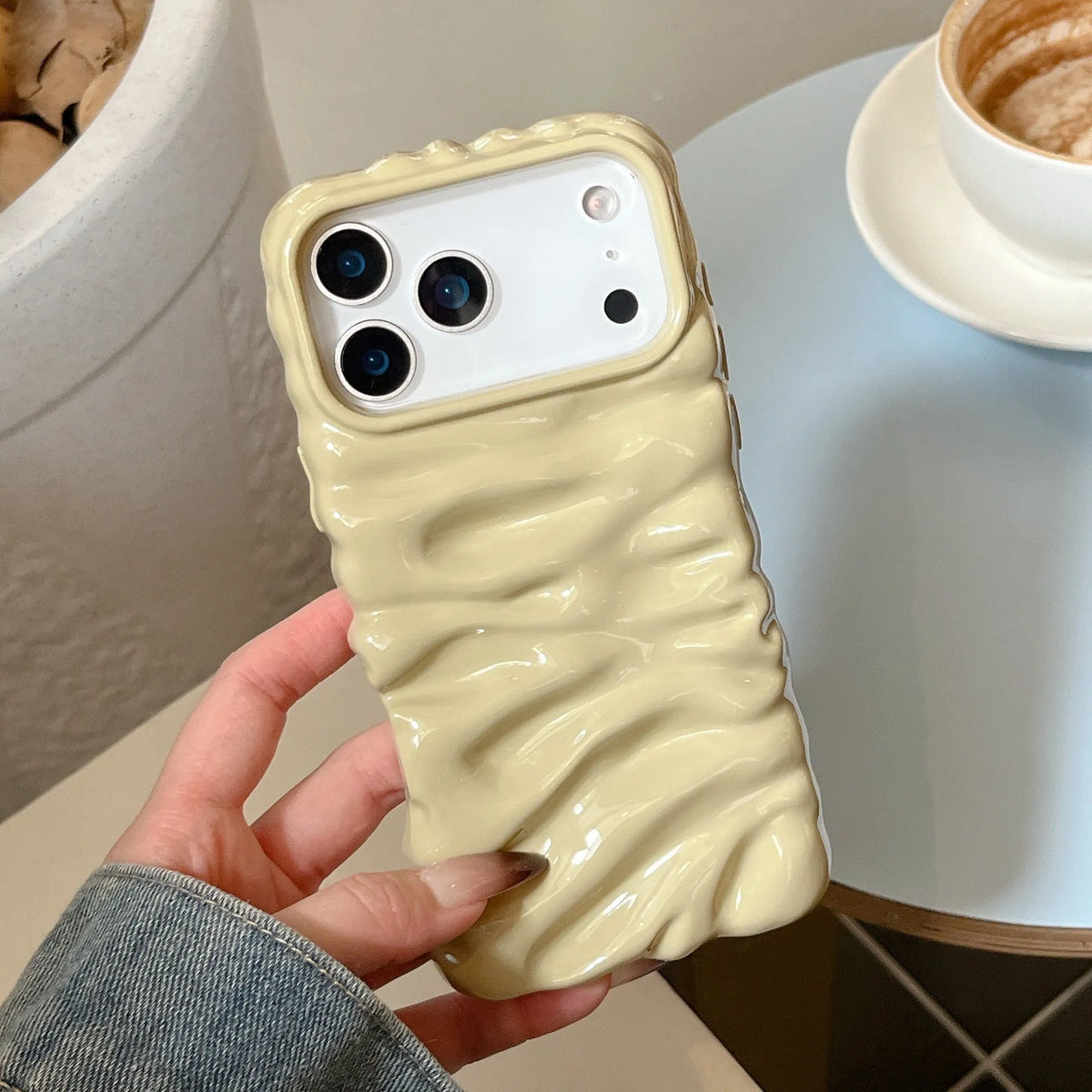 Three-dimensional pleated TPU phone case anti-fall for iPhone 13-17 green brown black
