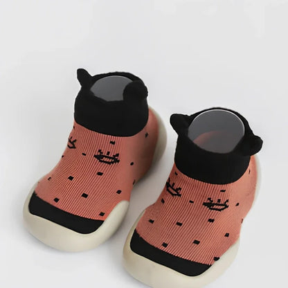 Breathable combed cotton toddler floor socks in black bow tie pattern, size M for 12.5-13.5cm feet, mesh for sweat absorption