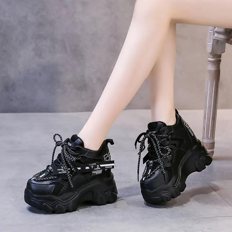 Women's white mesh platform shoes with cross strap and 6-8cm rubber sole heel.