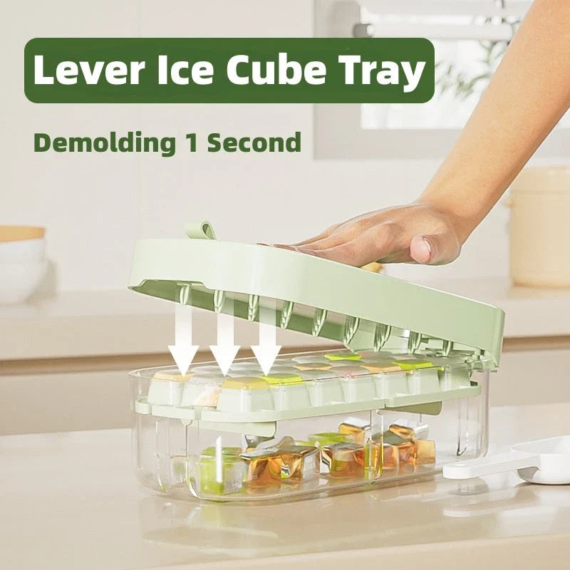 High-capacity ice cube tray with ice shovel for effortless freezing and ice cube removal