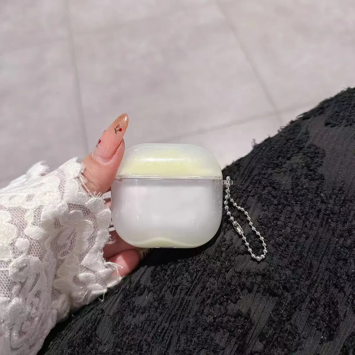 Fluorescent quicksand liquid luminous TPU earphone case for Apple AirPods with climbing carabiner clip in pink