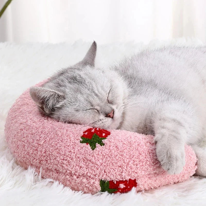 U-Shaped Pet Pillow for cats and small dogs in various colors, supporting vertebra and enhancing sleep
