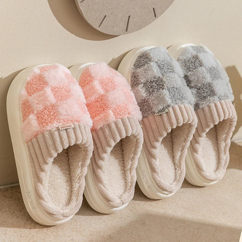 Women's plaid plush slippers with non-slip sole in various colours
