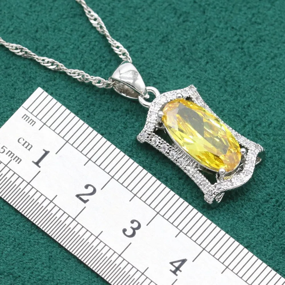 Anti-allergy zircon jewellery set with necklace, earrings, ring and bracelet in yellow alloy