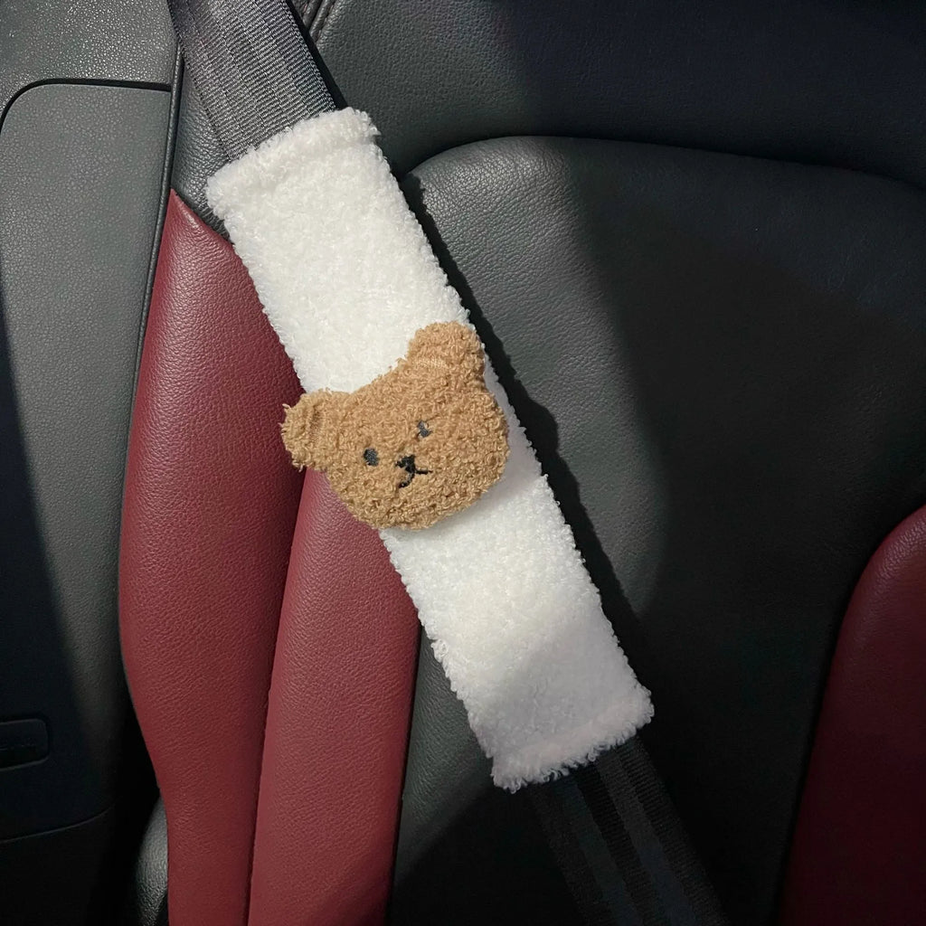 Cartoon bear shoulder sleeve protective cover for baby car seat in khaki or coffee colour