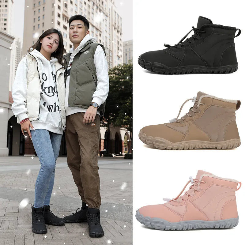 Outdoor snow boots in black with front lace-up, round toe, and a non-slip rubber sole.