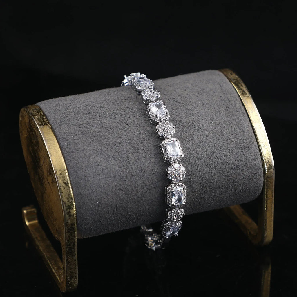Copper real white gold full zircon claw chain bracelet for women, silver colour, flower and geometric shapes