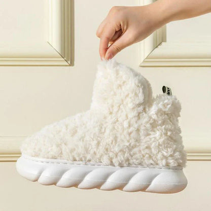 Cozy high-heel plush slippers in various colors for indoor and outdoor wear