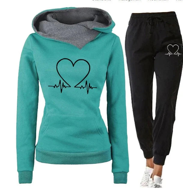 Women's love heart printed sports suit with hooded sweatshirt and drawstring pants