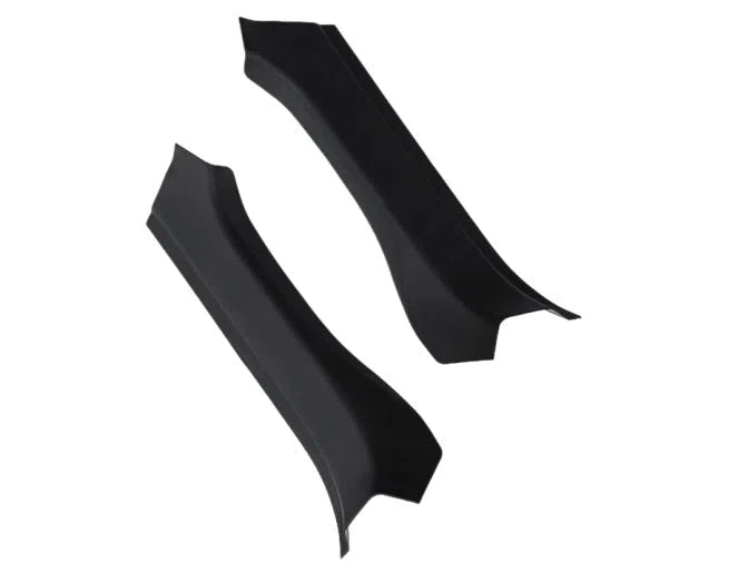 Black plastic car trunk threshold guard anti-kick pad measuring 50x15x8cm