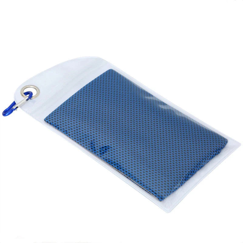 Mountaineering Cooling Towel in various colours, showcasing quick water absorption feature