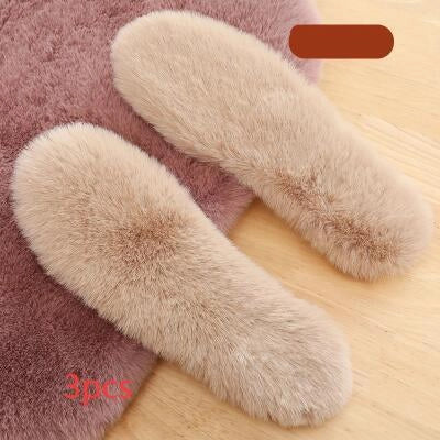 Winter sheepskin insoles with wool layer for warmth and comfort