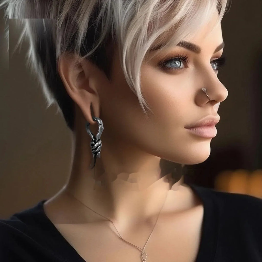 Copper creative bends auricle earring with 4mm gauge and hitched design for cartilage piercing