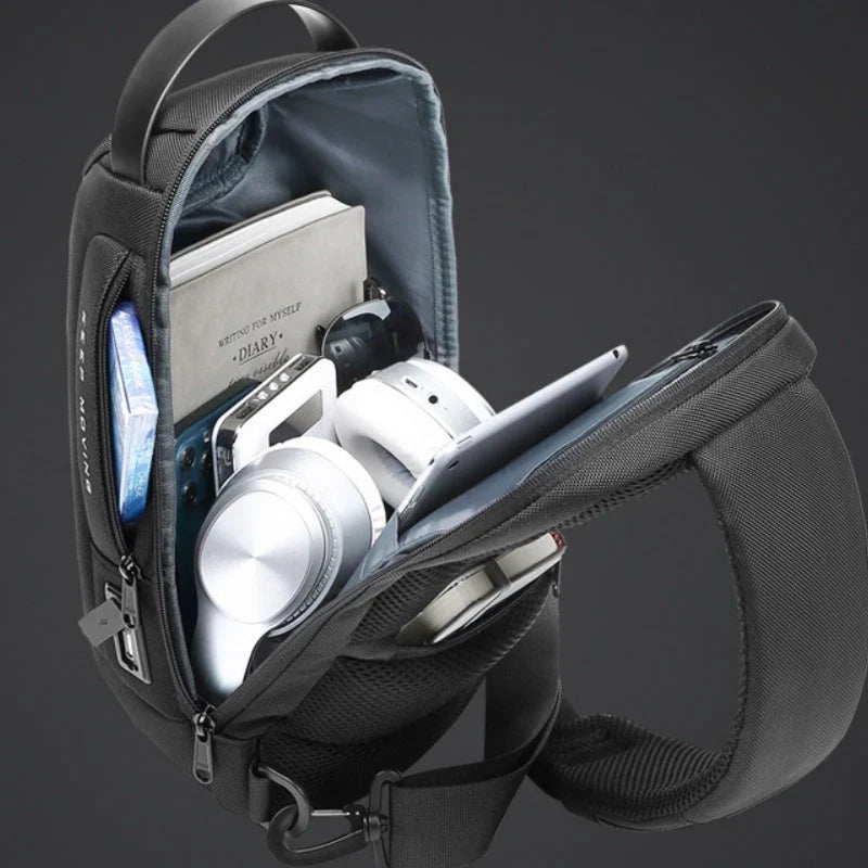 Men's street chic shoulder bag in Oxford cloth with multiple pockets