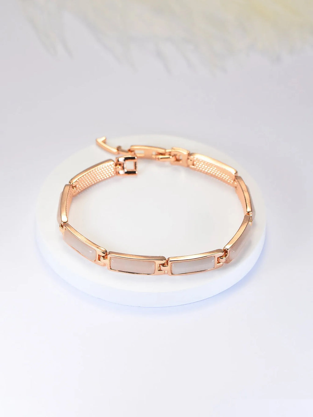 Geometric rose gold opal bracelet for women with quadrilateral alloy frame and gemstone inlay