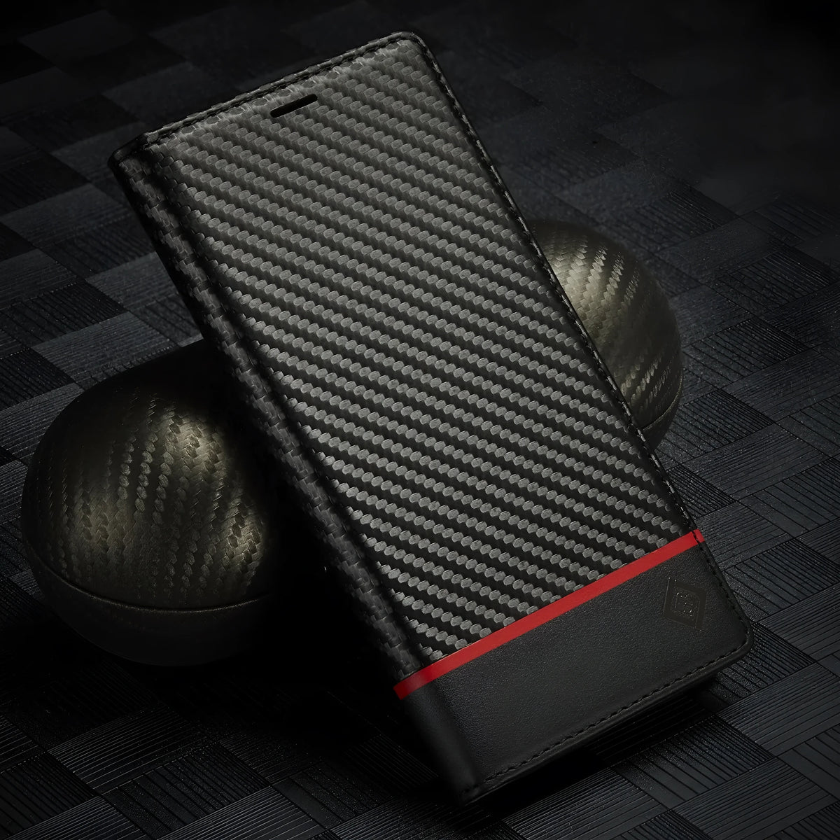 Leather carbon fiber magnetic flip phone case for iPhone 15 in horizontal colour, handmade PU TPU protective cover
