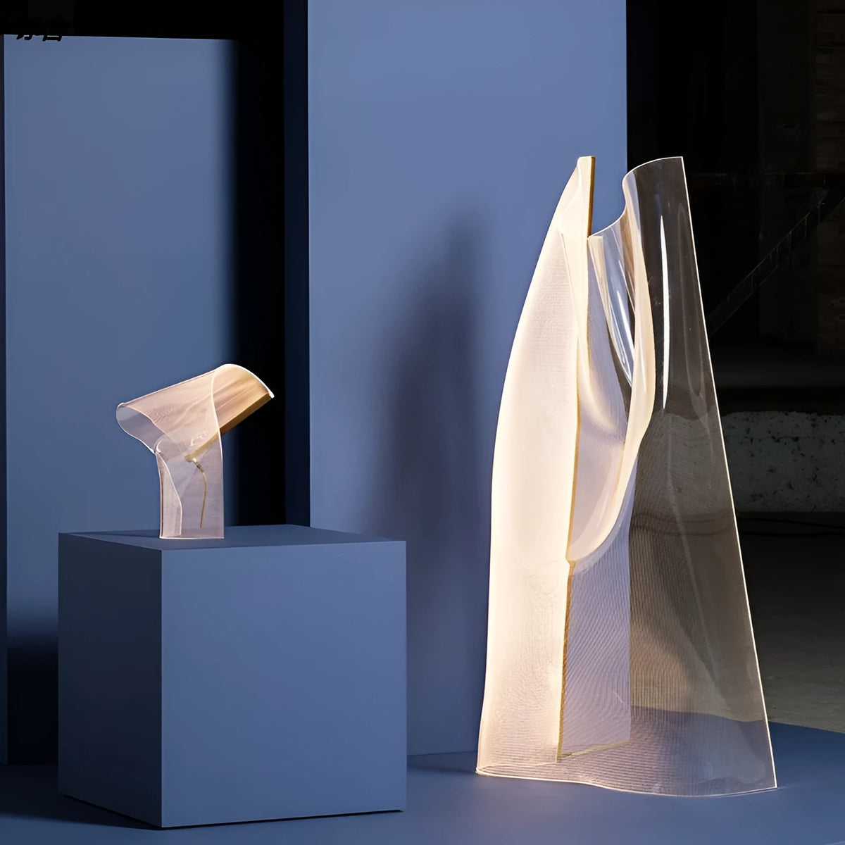 Irregular acrylic ribbon table lamp with artistic design, 360x480mm, neutral or warm light, UK plug
