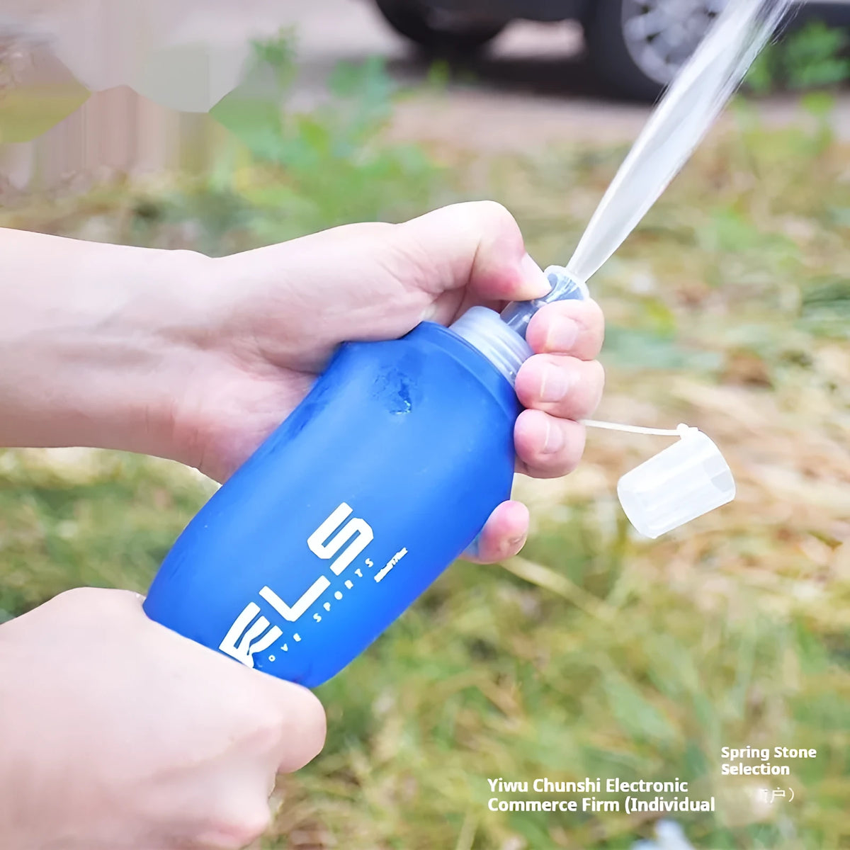Sports soft water bottle in sky blue 500ml with bite valve and TPU foldable body