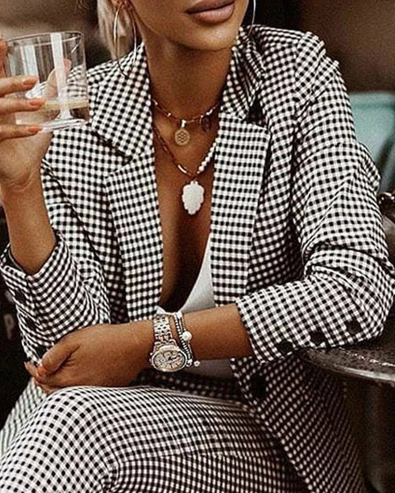 Stylish and versatile women's plaid suit set with a tailored jacket and comfortable pants