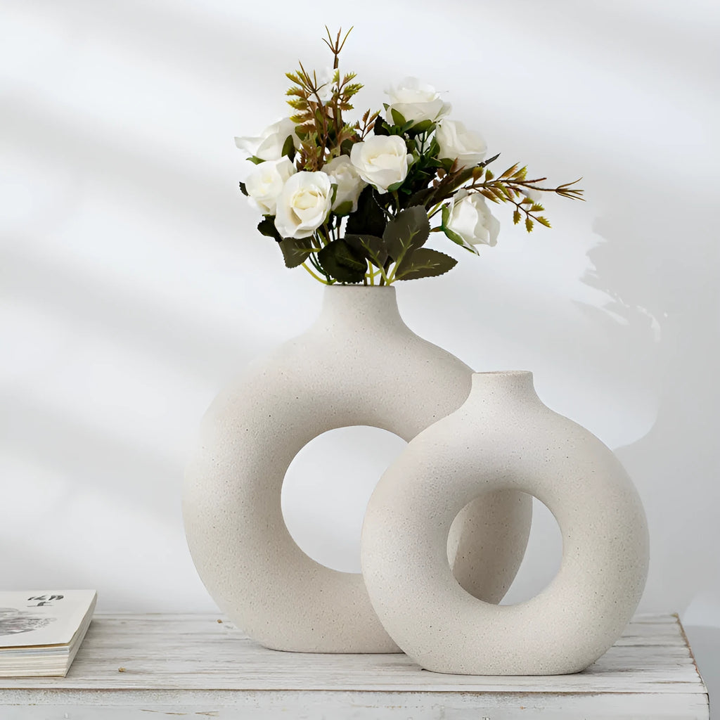 Frosted particle porcelain biscuit vase for flower arranging in modern style