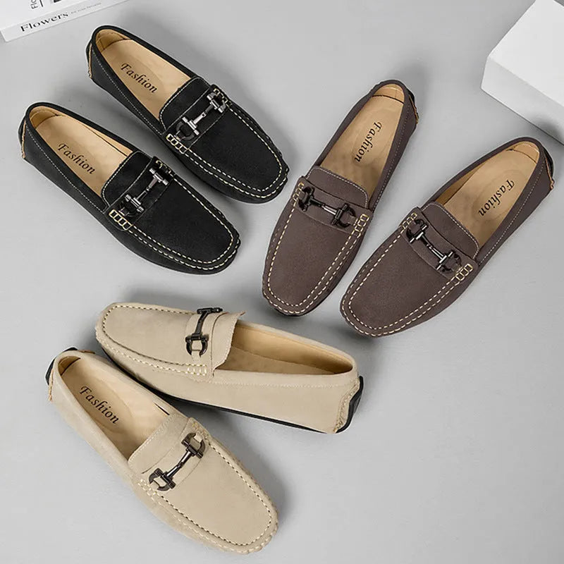 Men's beige leather casual Doug shoes with a round toe and rubber sole on a white background.