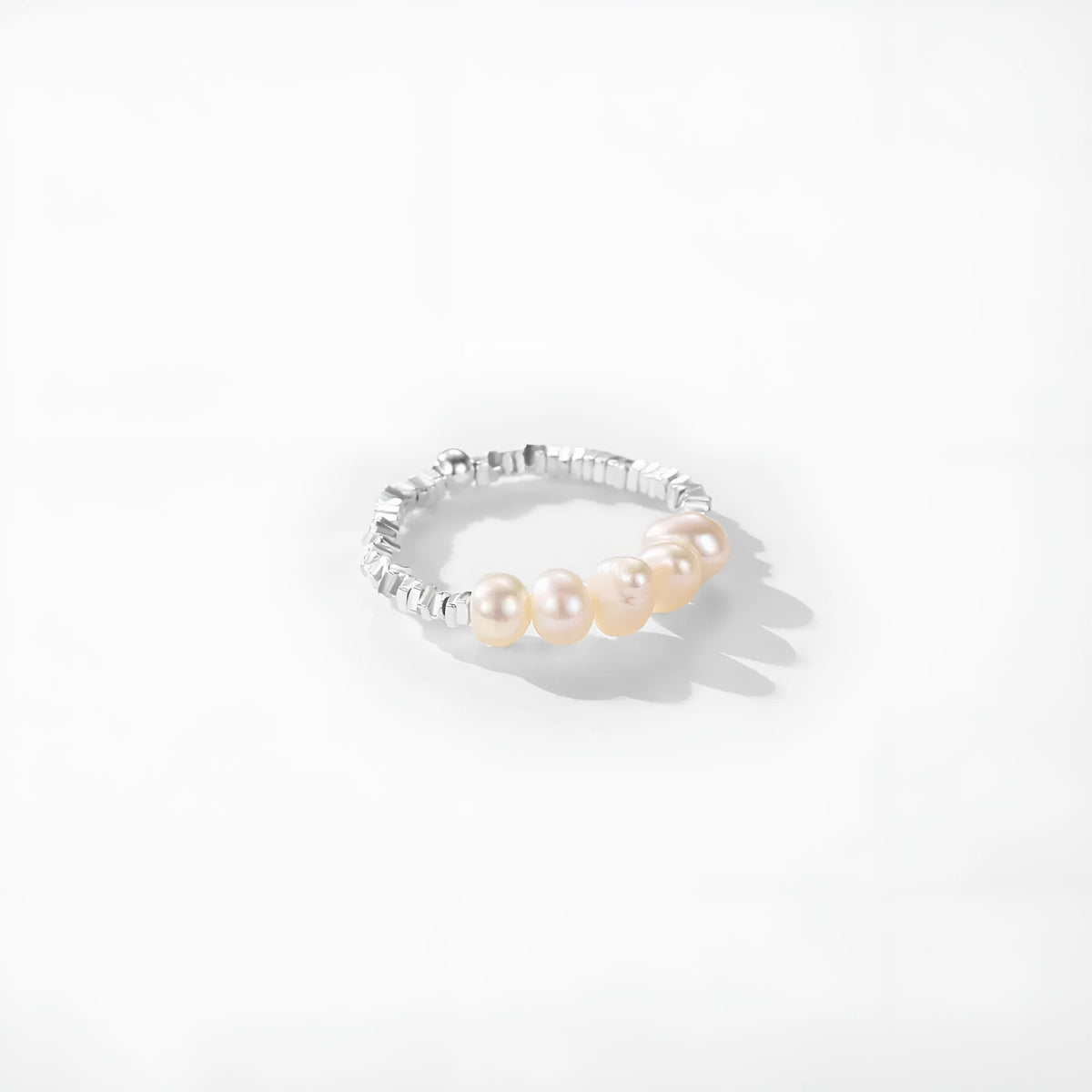 Women's S925 sterling silver natural pearl ring with adjustable open mouth design