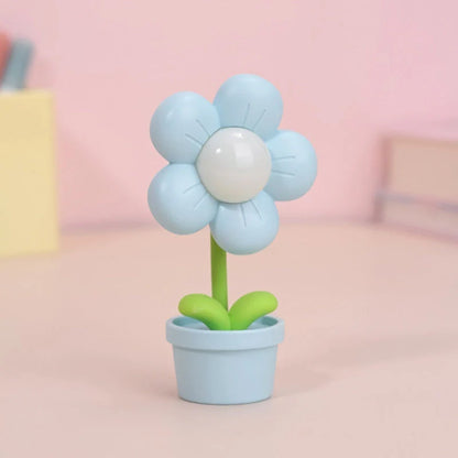Mini Flower Night Lamp in flower shape with adjustable warm light