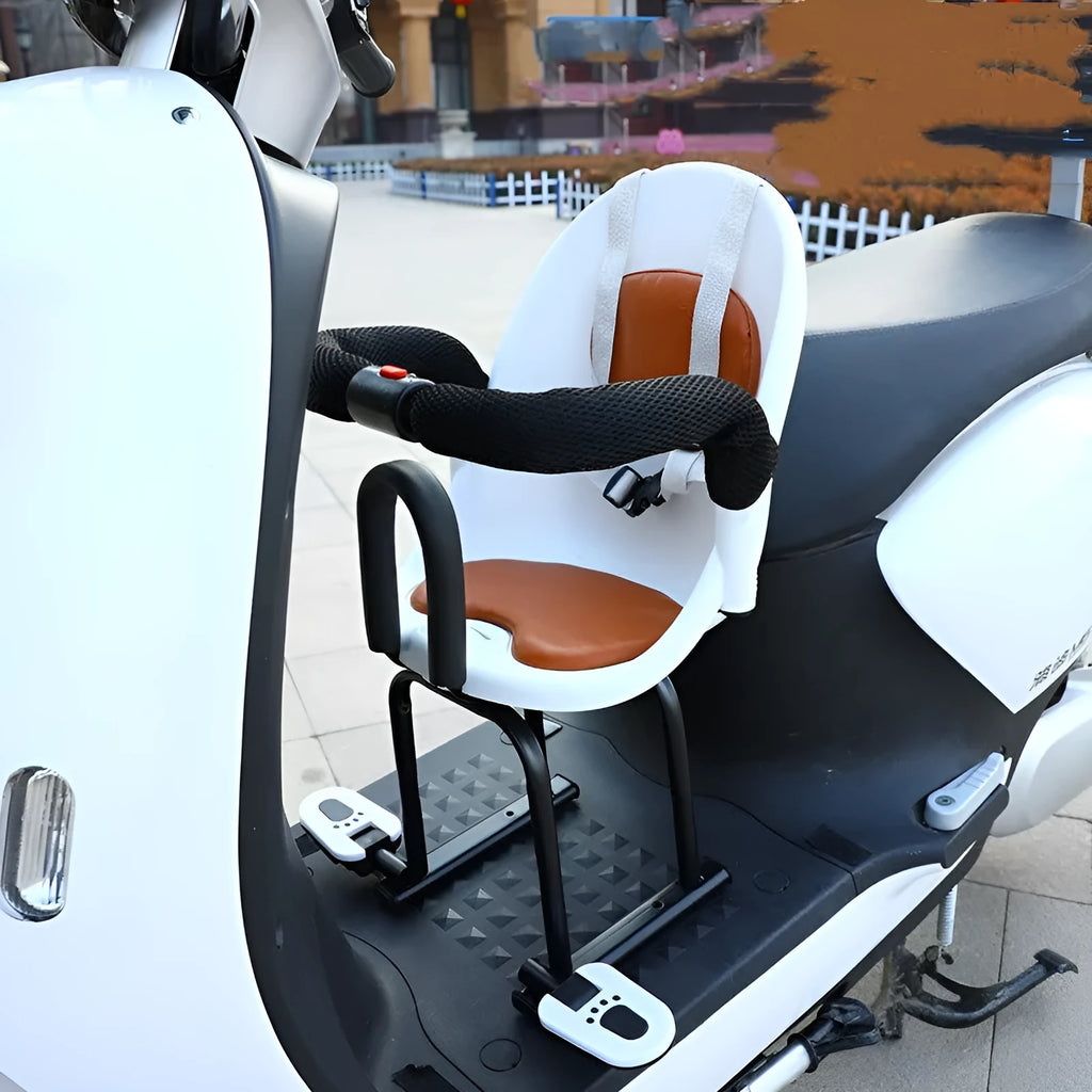 Front-mounted black child safety seat for a battery scooter with a high carbon steel frame.