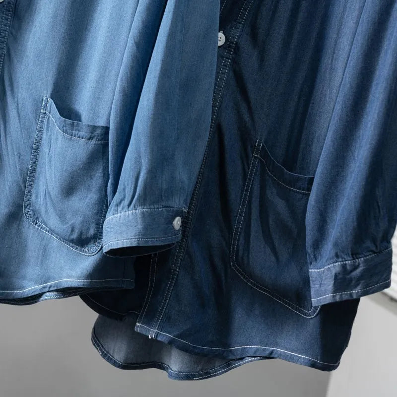 Men's dark blue denim coat with V-neck and three-quarter sleeves