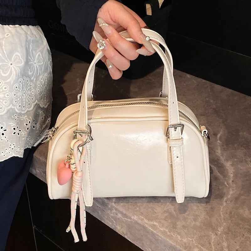 Korean style small square shoulder bag in PU material with shell shape design