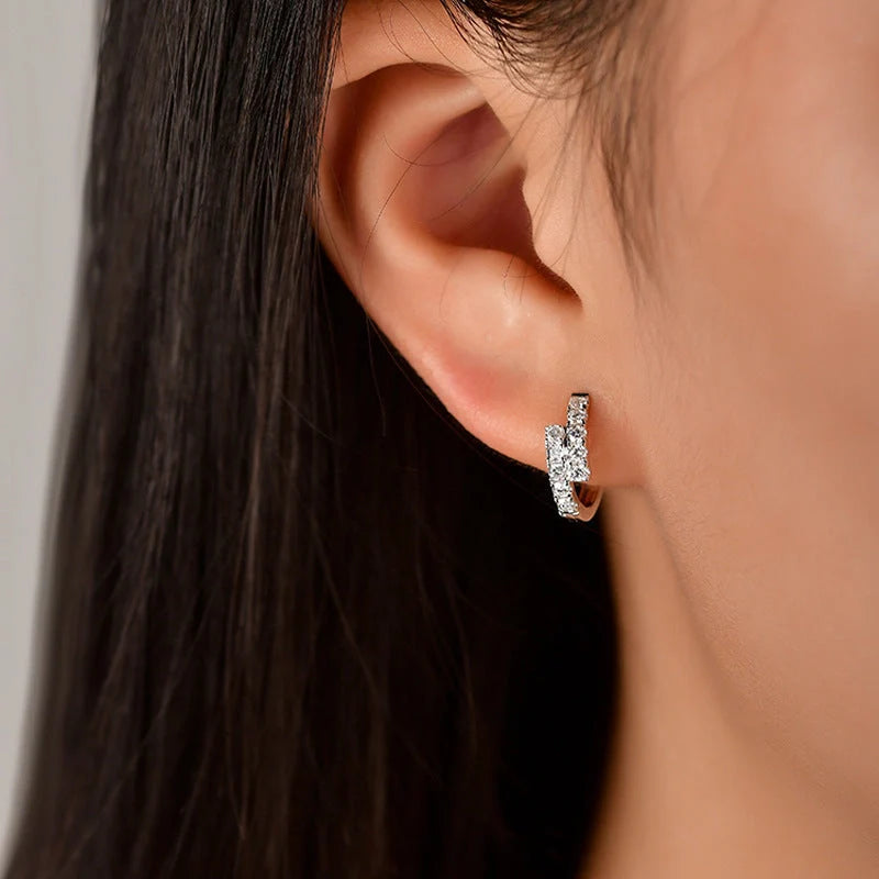 Small diamond ear clip in white gold colour for women, geometric design with Korean style influence