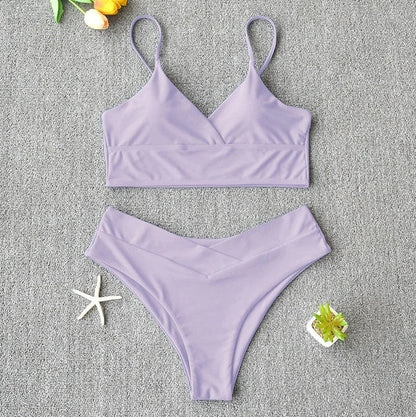 Women's two-piece swimsuit in rose red with polypropylene fibre fabric that resists chlorine